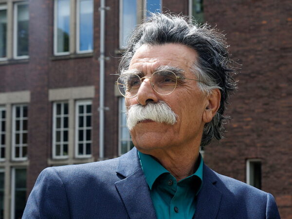 Kader Abdolah (Delft 2025) Foto Bob Bronshoff home (1)
